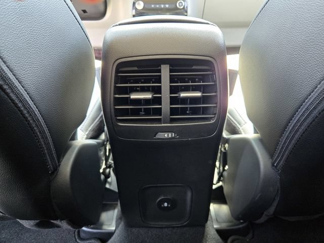 Used 2024 Ford Escape SE w/ PHEV Premium Package FWD image 14