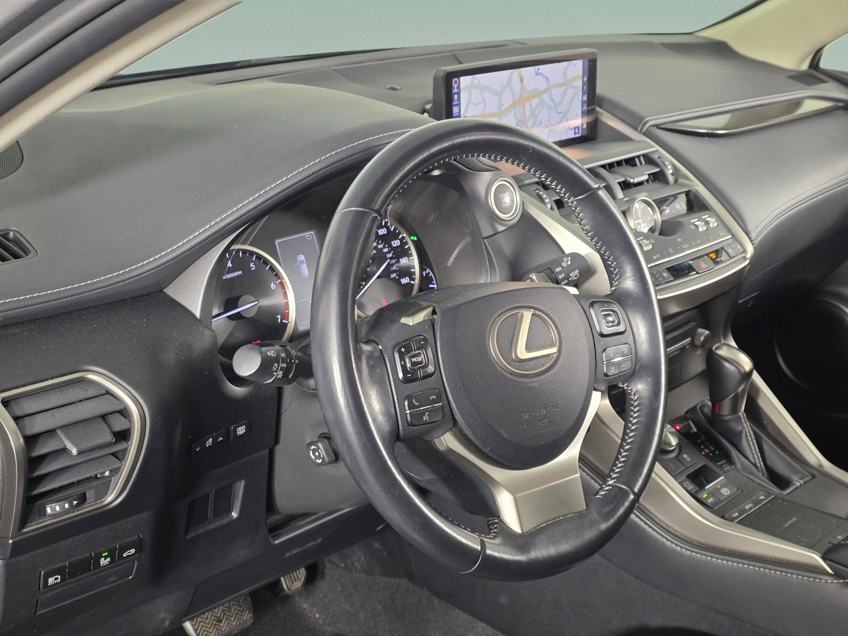 Used 2019 Lexus NX 300 FWD image 9