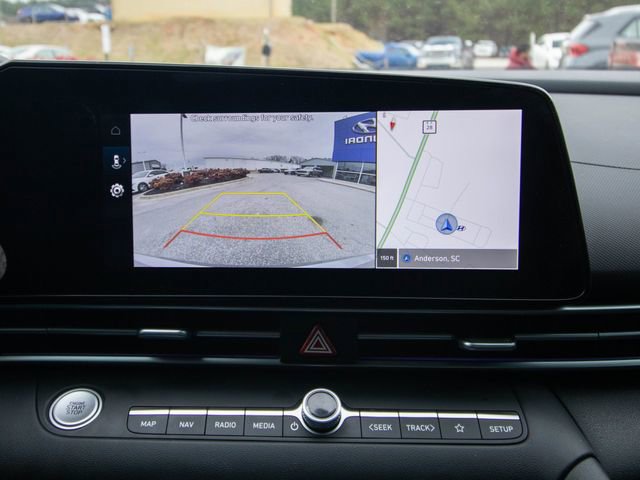 Used 2025 Hyundai Elantra SEL image 24