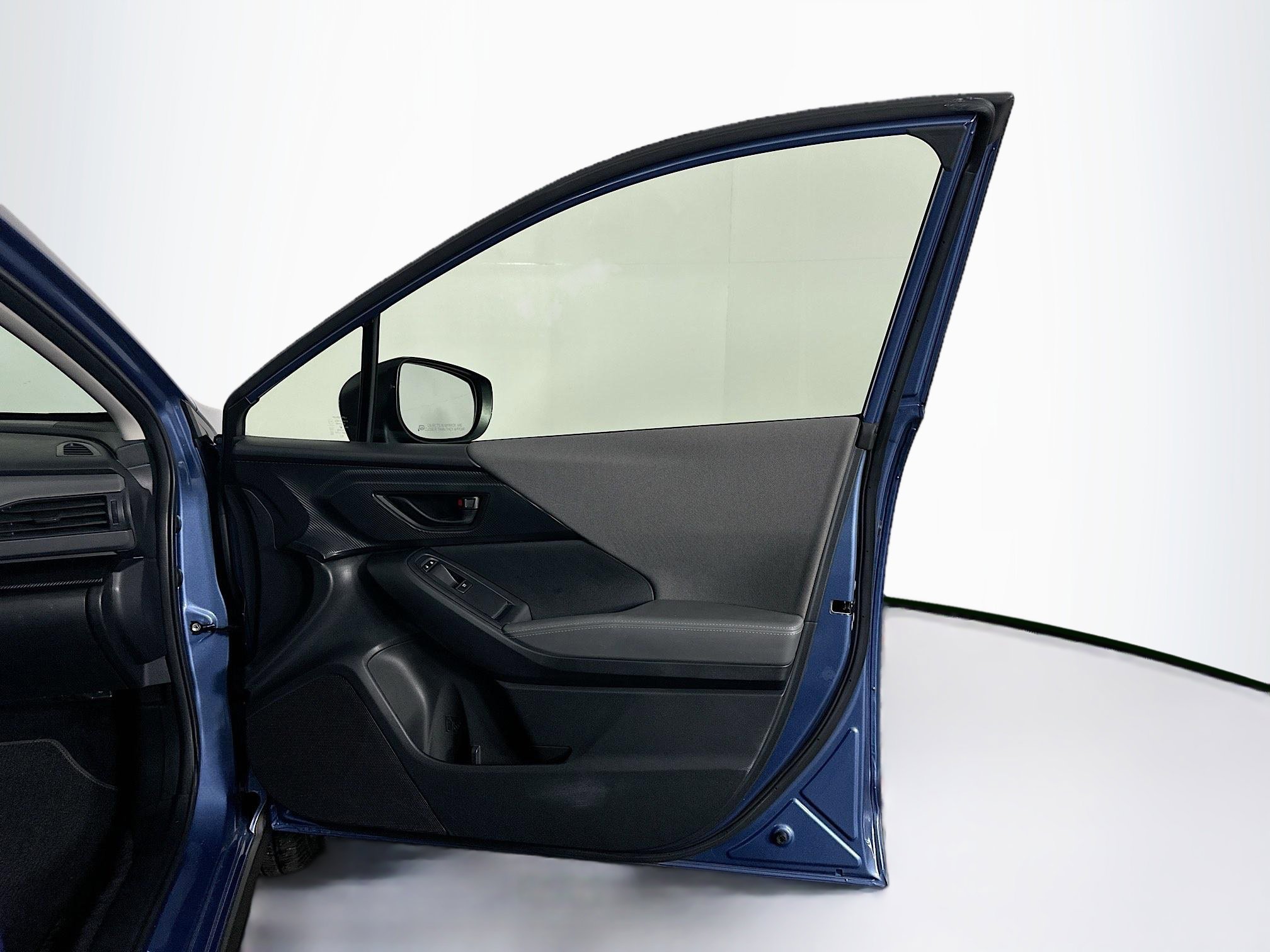 Used 2024 Subaru Crosstrek 2.0i Premium image 31