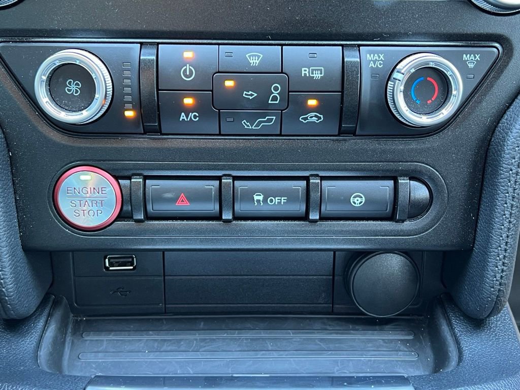 Used 2021 Ford Mustang GT RWD image 34