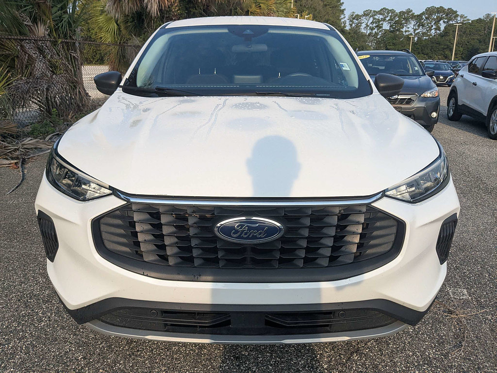 Used 2025 Ford Escape Active AWD/4WD image 9