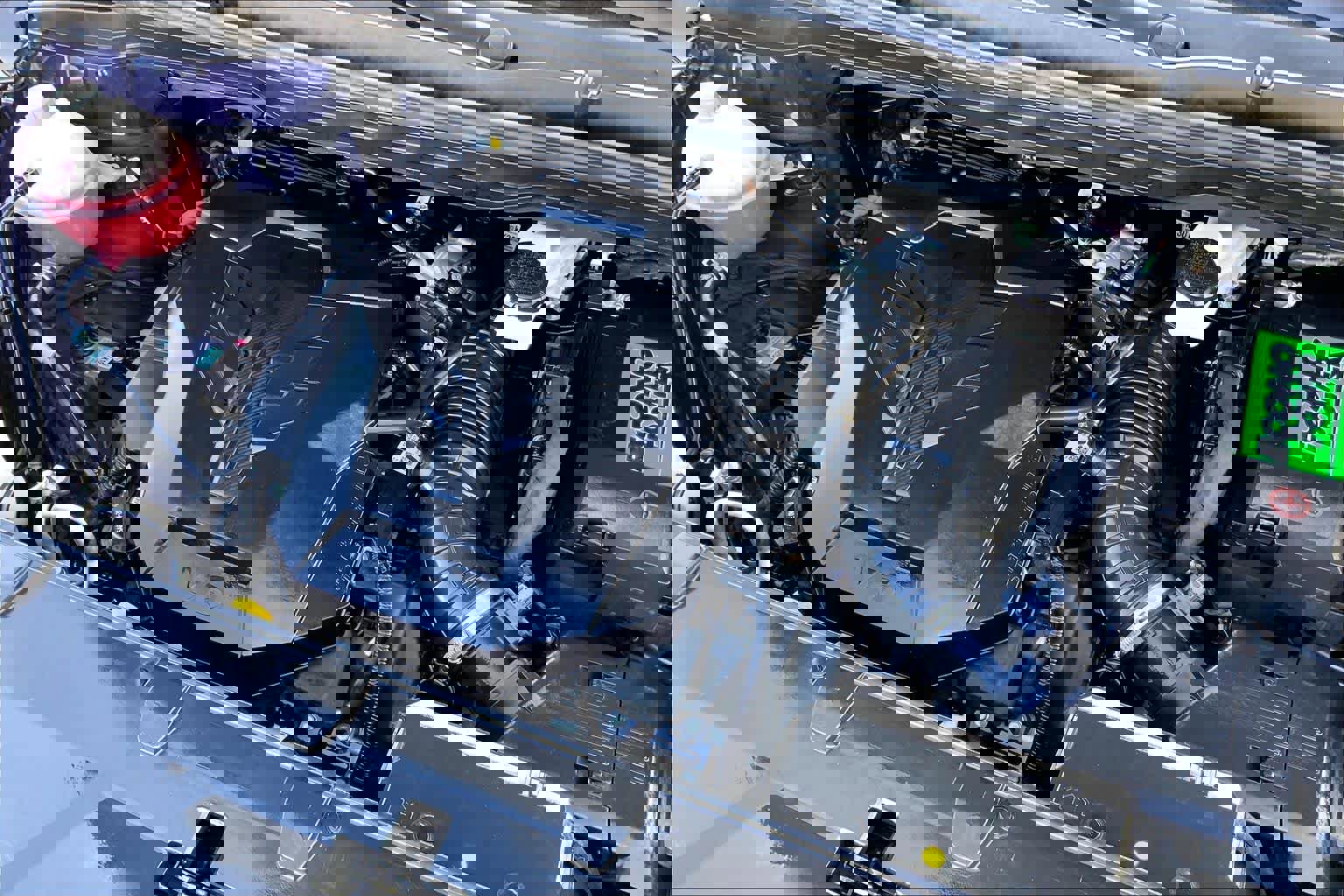 Used 2022 Kia Carnival LX image 32