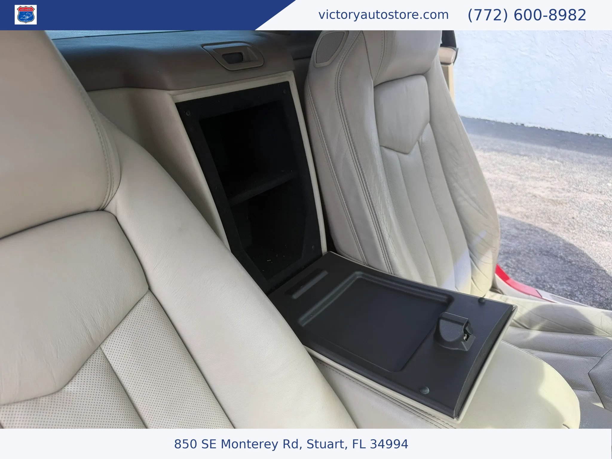 Used 2004 Cadillac XLR RWD image 26