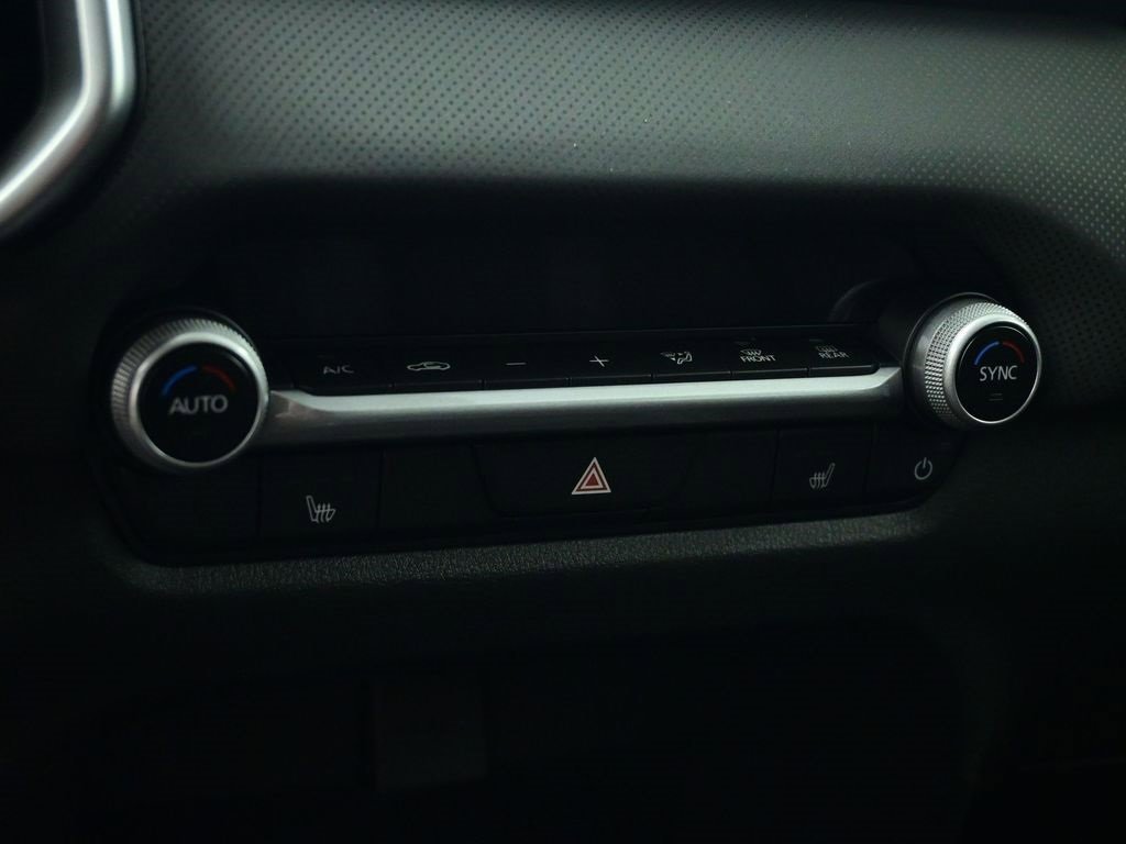 Certified 2025 MAZDA CX-50 2.5 Hybrid w/ Weather Package image 17