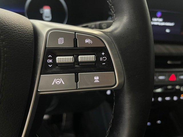 Used 2023 Kia Telluride SX image 11