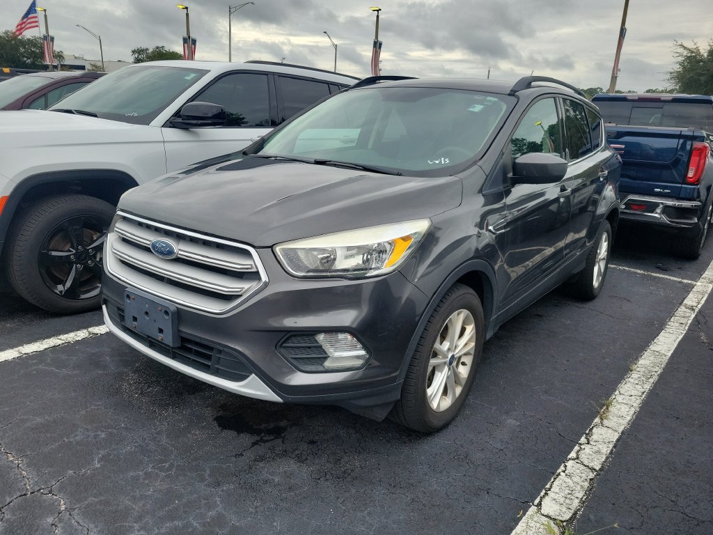Used 2018 Ford Escape SE AWD/4WD image 3