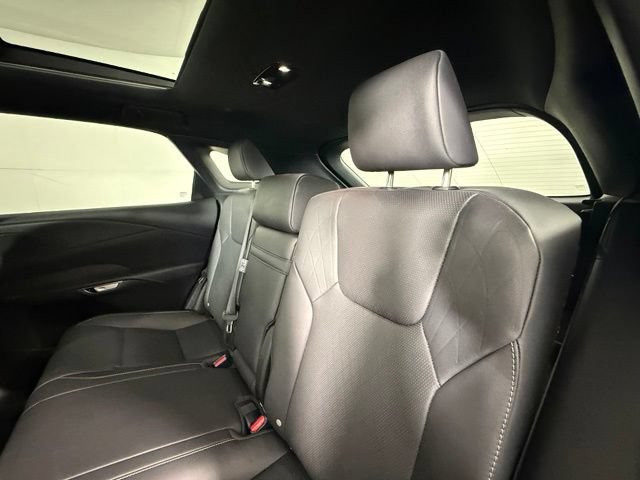 Used 2023 Lexus RX 350 Premium Plus w/ Cold Area Package FWD image 27