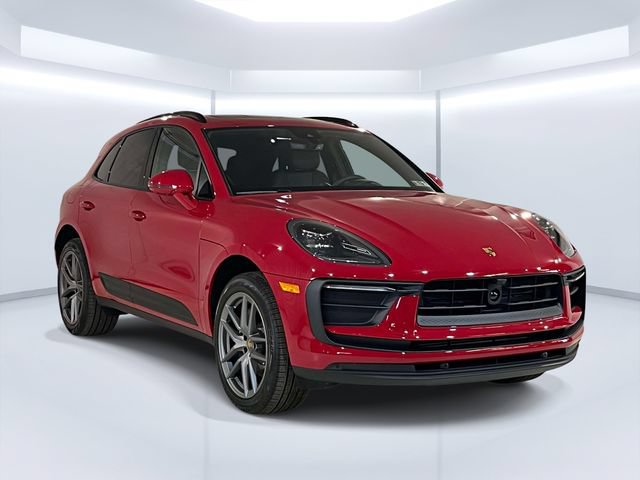 New 2026 Porsche Macan AWD/4WD image 3