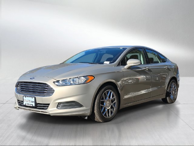 Used 2015 Ford Fusion SE FWD image 7