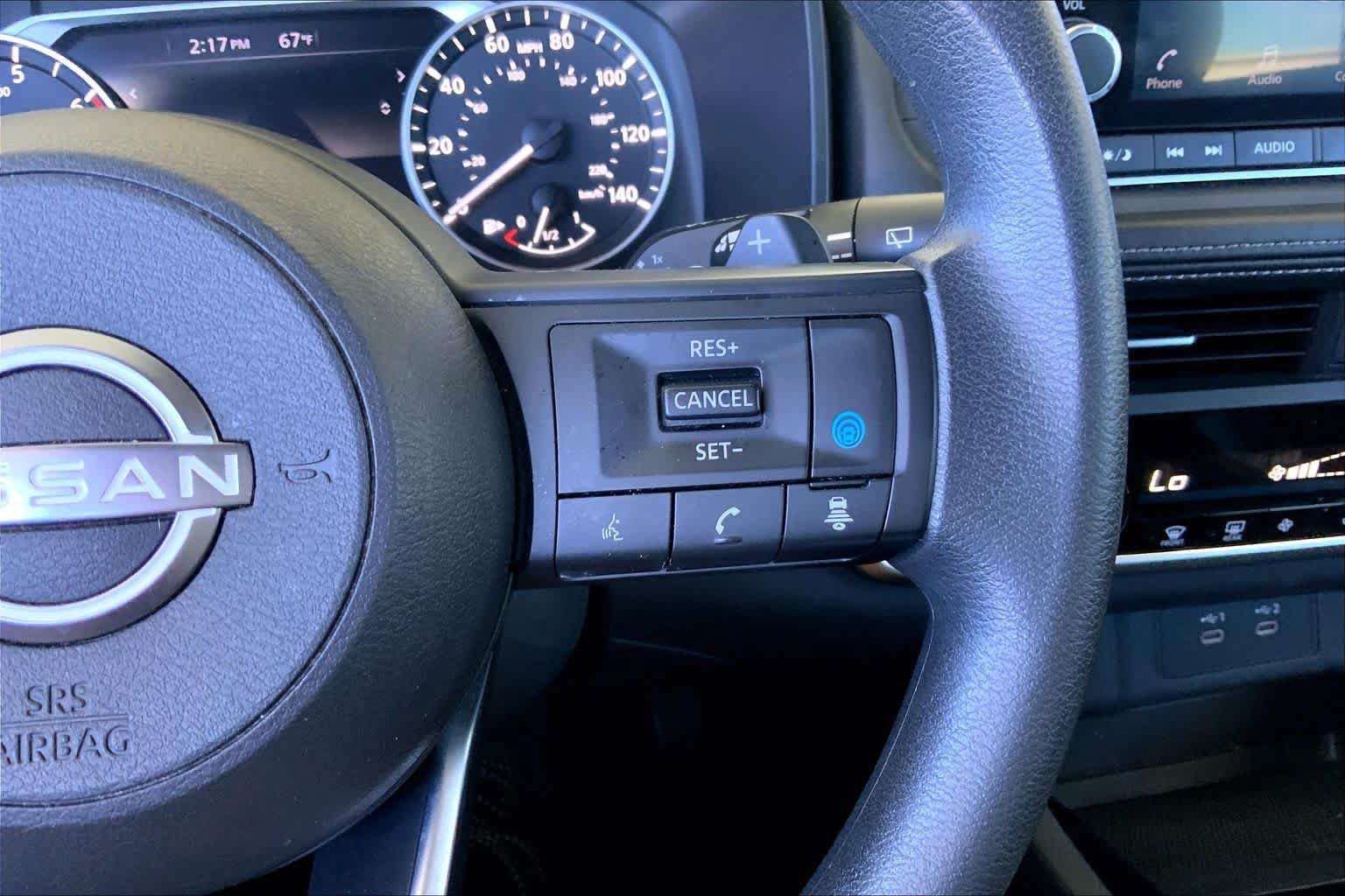 Used 2024 Nissan Rogue SV AWD/4WD image 24