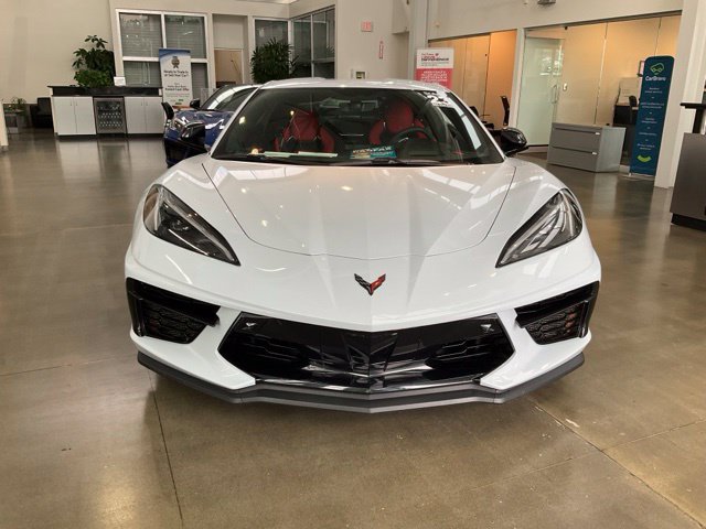 Used 2023 Chevrolet Corvette Stingray Preferred Cpe w/ Z51 Performance Package RWD image 2