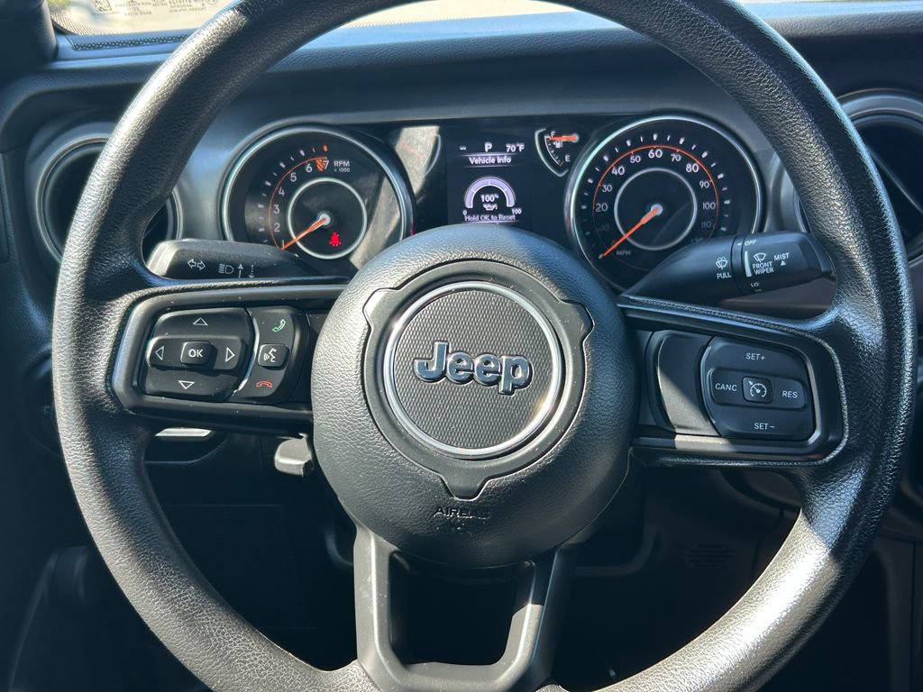 Used 2023 Jeep Gladiator Sport image 17