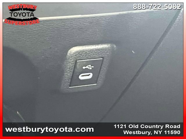 Used 2023 Toyota Corolla LE w/ Carpet Mat Package (TMS) image 32