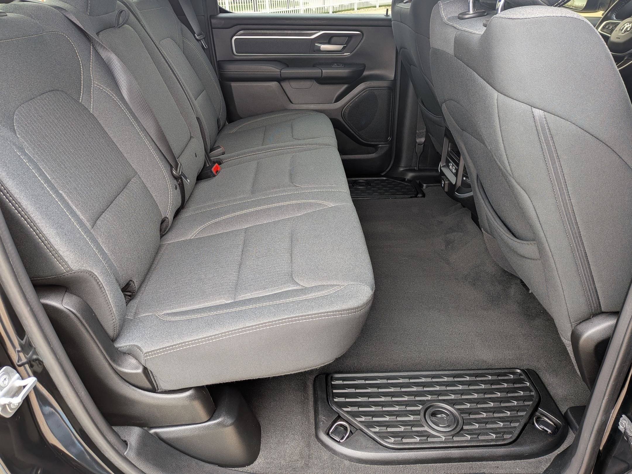 Used 2021 RAM 1500 Big Horn image 26