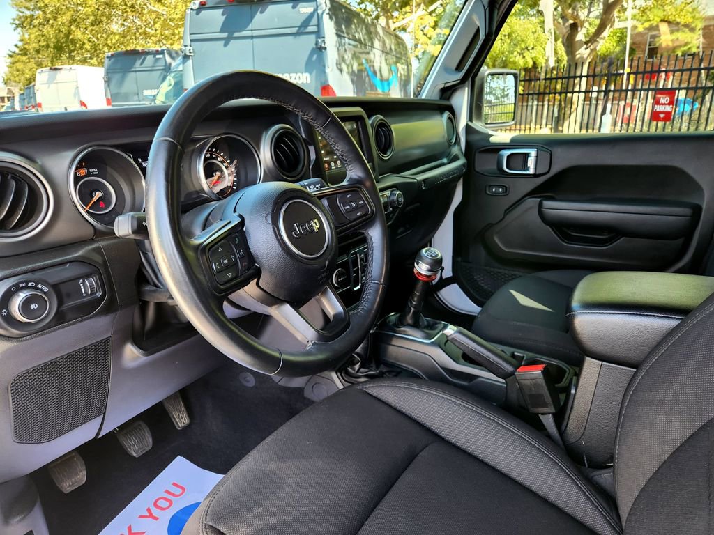 Used 2023 Jeep Wrangler Willys image 20