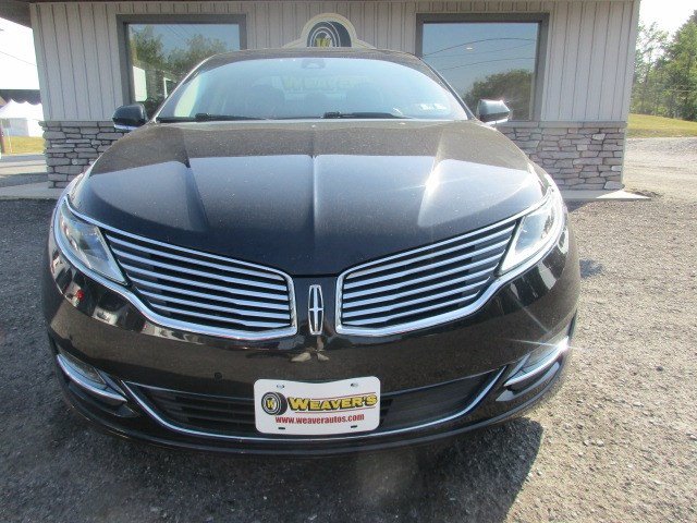 Used 2013 Lincoln MKZ FWD image 3
