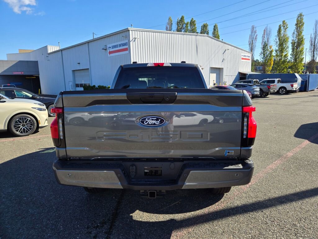 New 2025 Ford F150 Lightning Flash AWD/4WD image 6