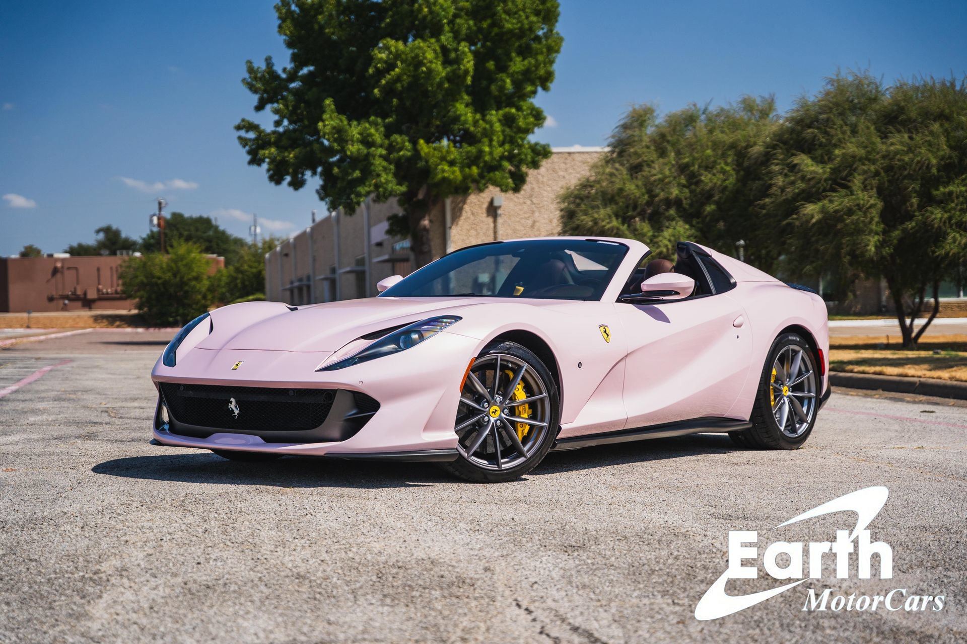 Used 2021 Ferrari 812 GTS RWD image 1