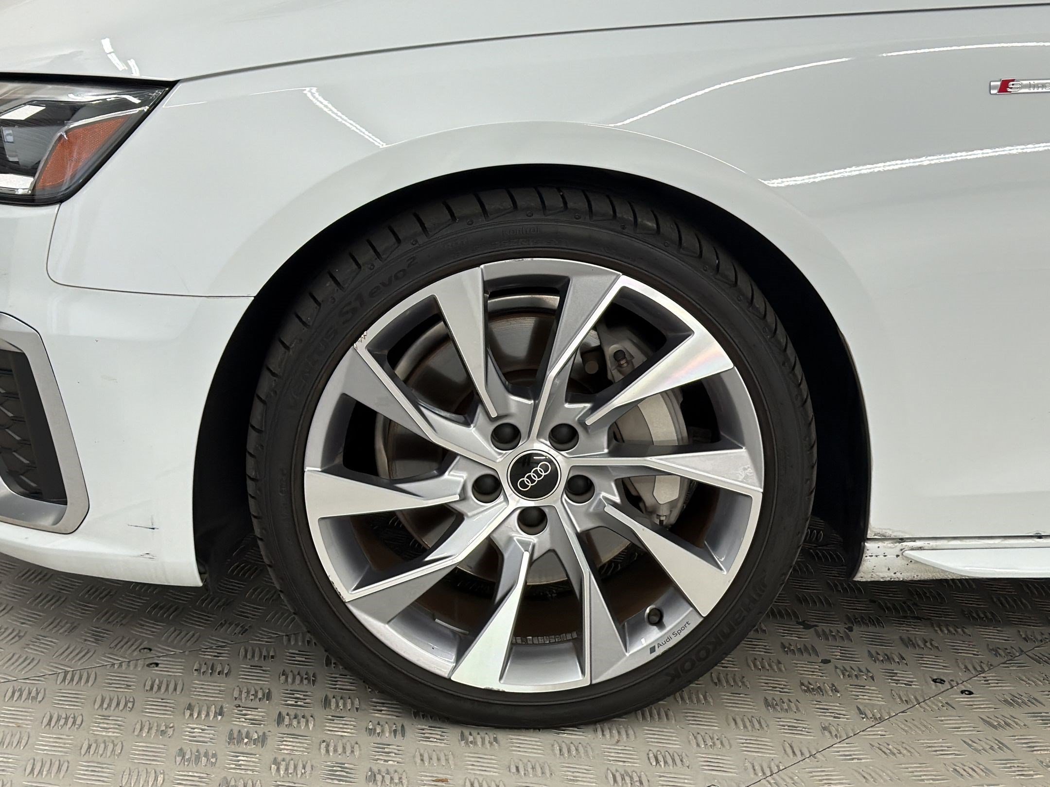 Used 2023 Audi A4 2.0T Premium Plus w/ Premium Plus Package AWD/4WD image 12