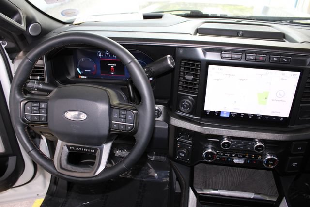 Used 2024 Ford F250 Platinum w/ FX4 Off-Road Package AWD/4WD image 27