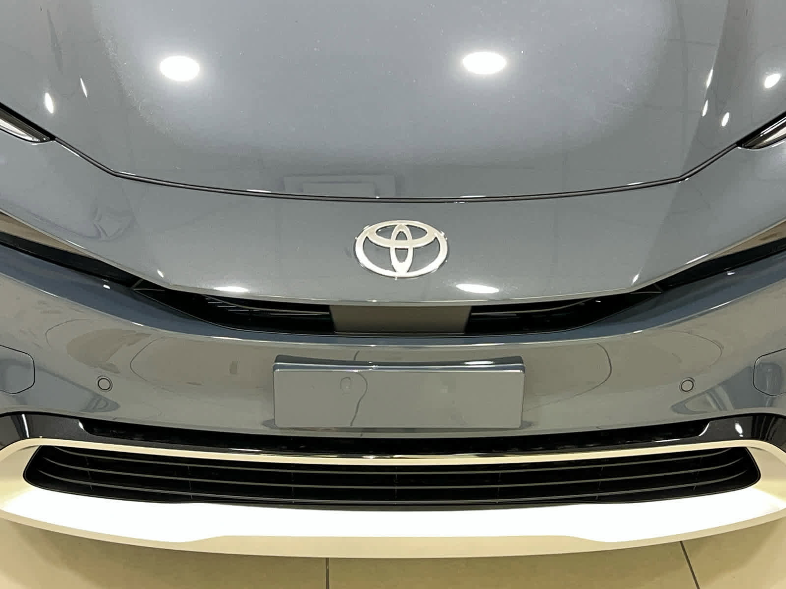 New 2026 Toyota Prius Plug-In Hybrid image 4