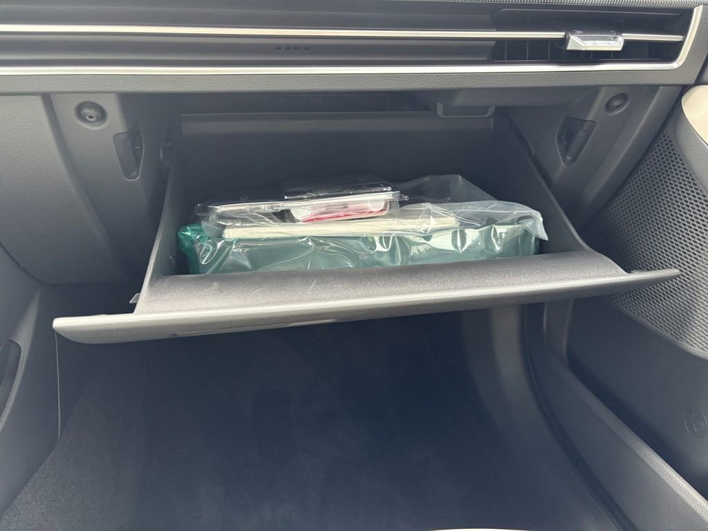 New 2024 Hyundai Sonata SEL w/ Convenience Package image 10