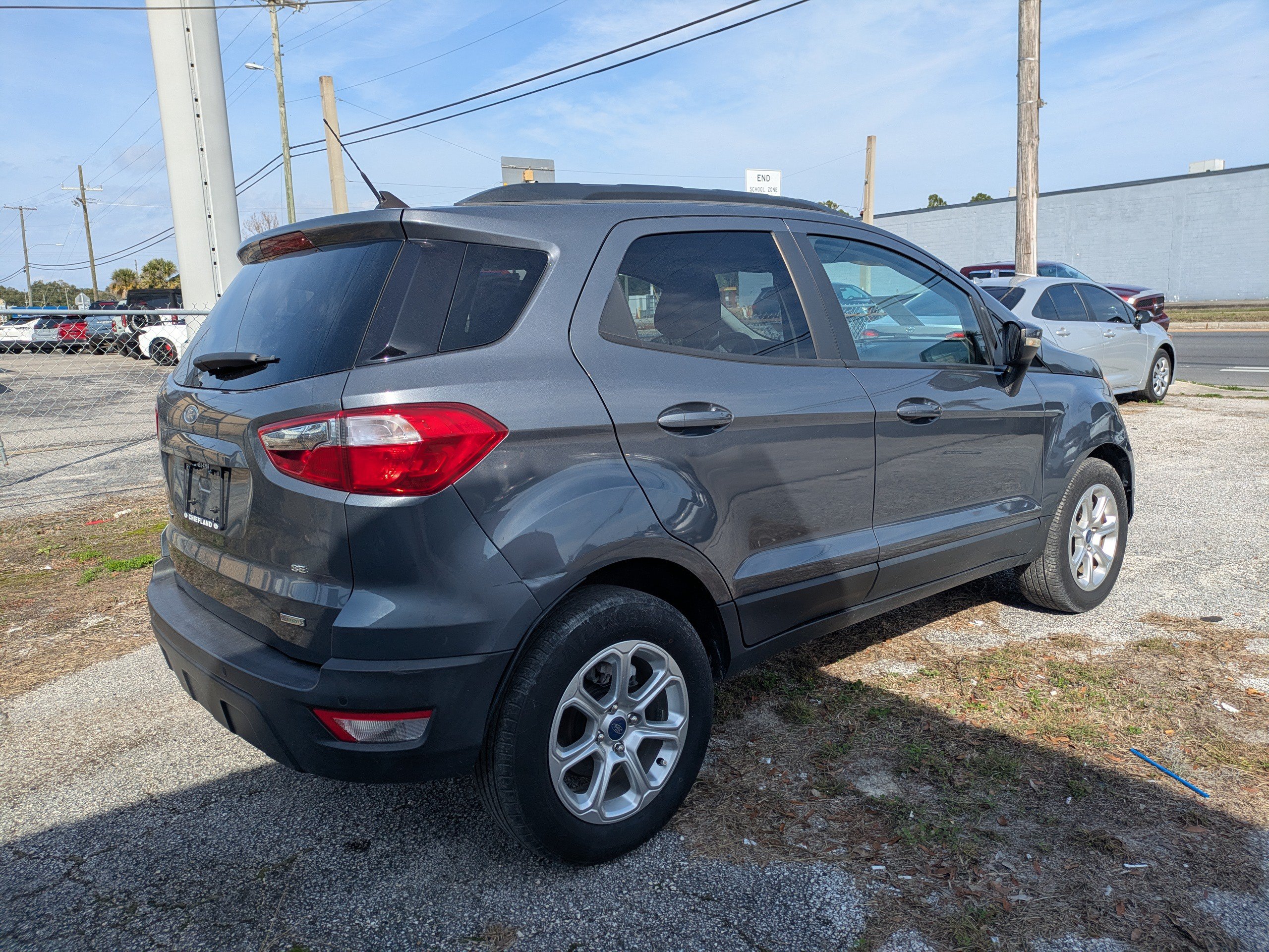 Used 2019 Ford EcoSport SE w/ SE Convenience Package FWD image 4