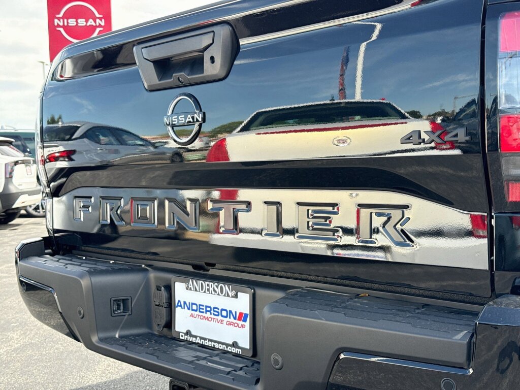 New 2026 Nissan Frontier SV AWD/4WD image 15