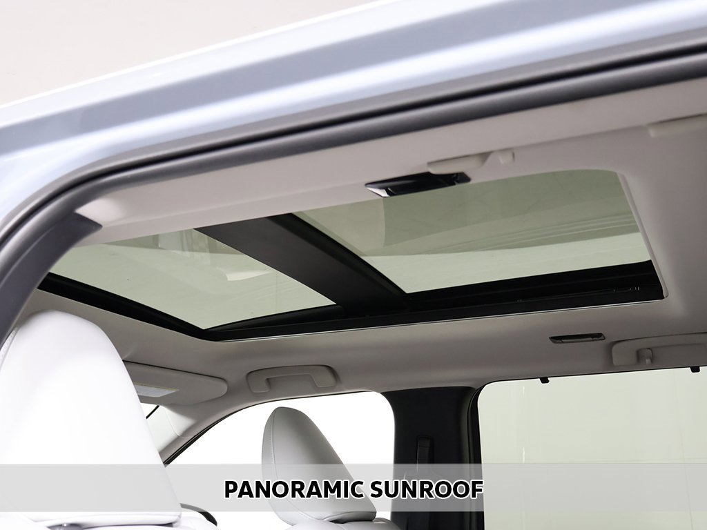 New 2025 Mitsubishi Outlander SEL image 4