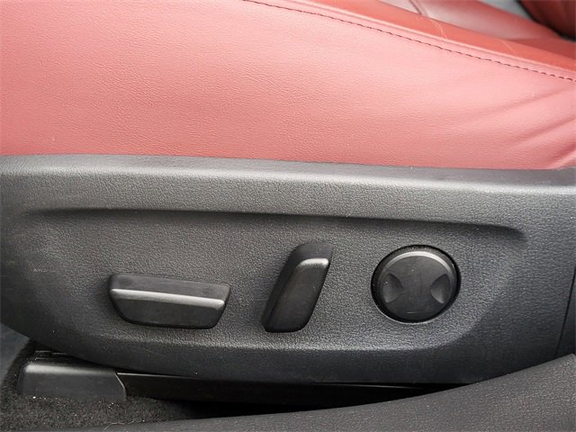 Used 2023 MAZDA MAZDA3 s image 14