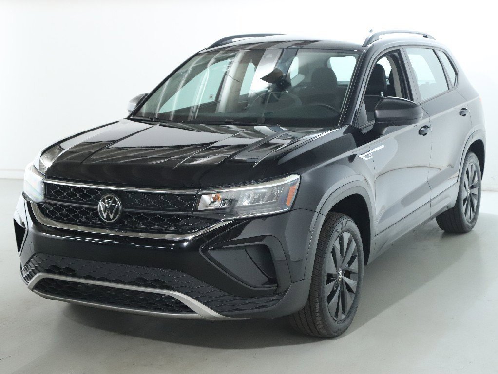 Used 2024 Volkswagen Taos S image 4