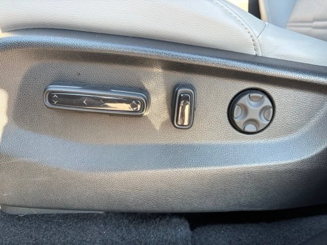 Used 2021 Honda CR-V Touring image 23