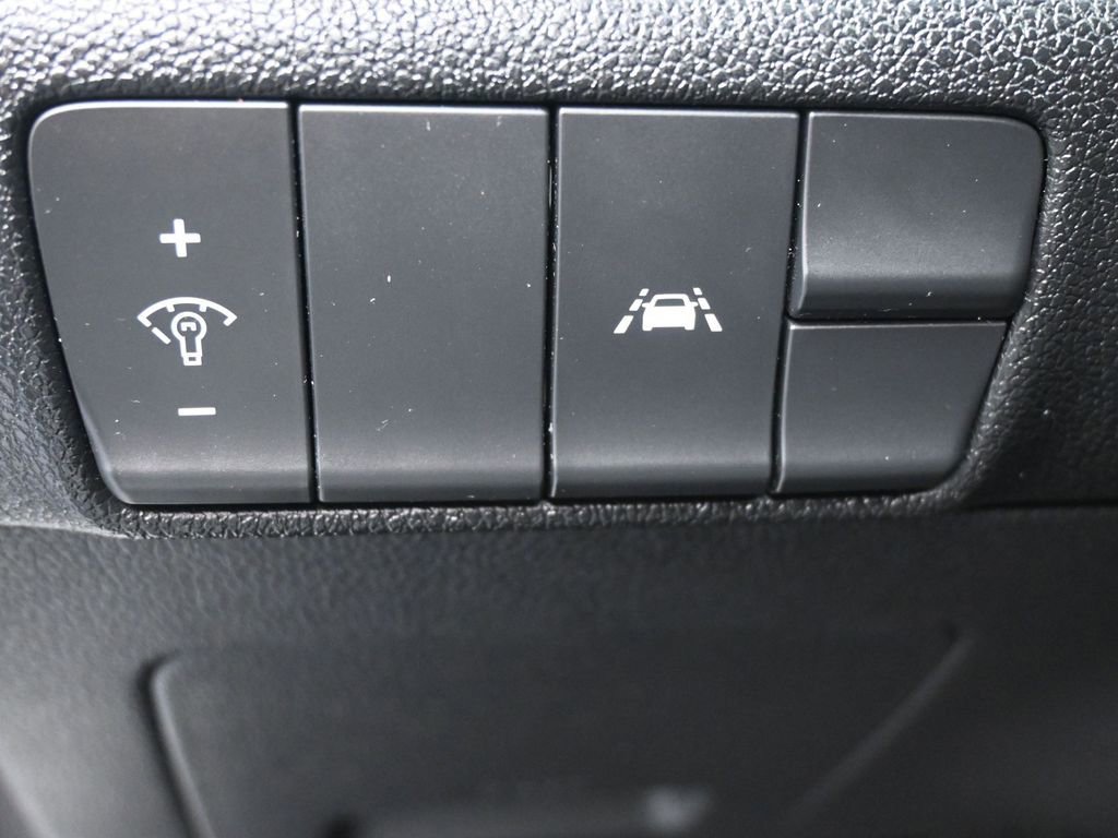 Used 2020 Kia Sportage LX FWD image 21