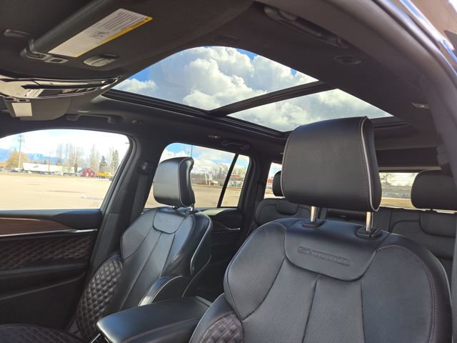 Used 2024 Jeep Grand Cherokee Summit AWD/4WD image 29