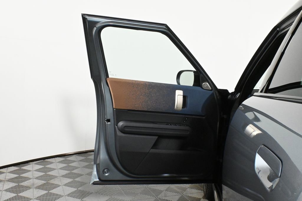 Used 2025 MINI Cooper Countryman S w/ Comfort Package Max image 32