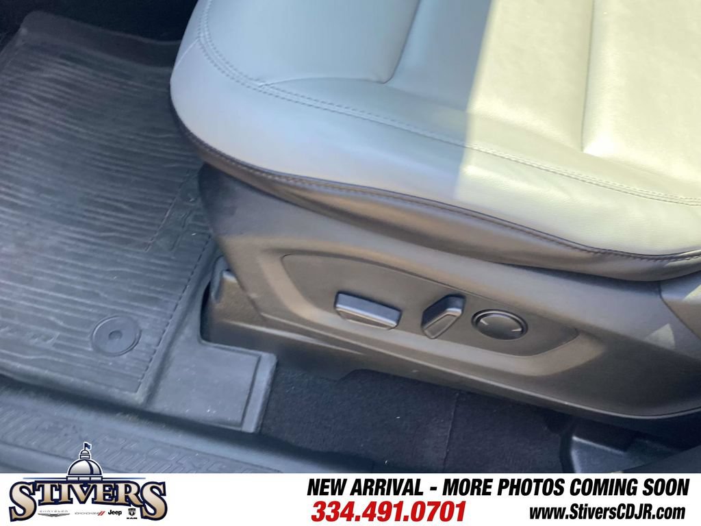 Used 2021 Ford Explorer XLT w/ Equipment Group 202A RWD image 51