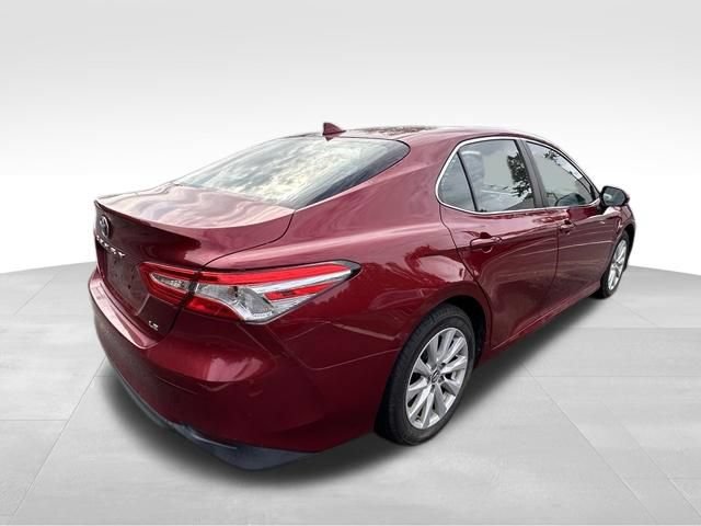 Used 2020 Toyota Camry LE FWD image 7