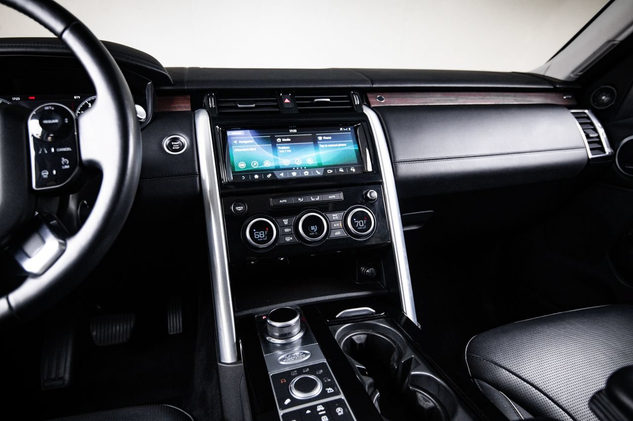 Used 2020 Land Rover Discovery HSE Luxury AWD/4WD image 19