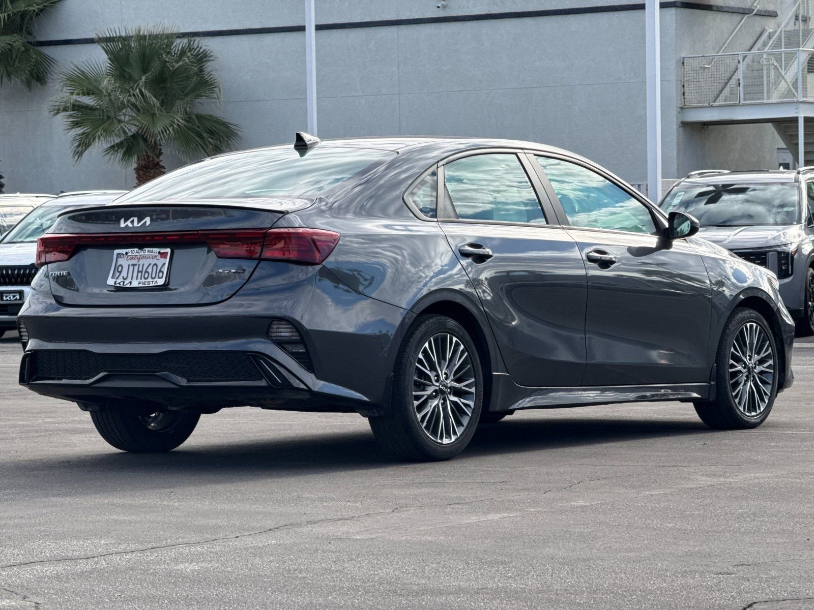 Used 2024 Kia Forte GT-Line image 3