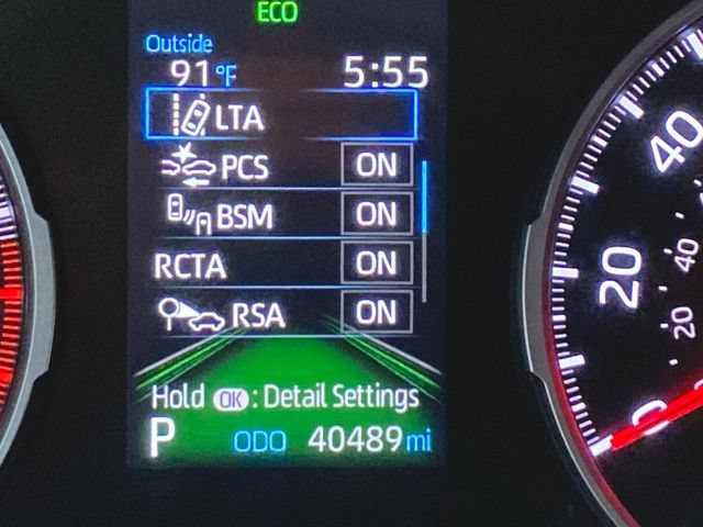 Used 2020 Toyota RAV4 XLE Premium AWD/4WD image 12