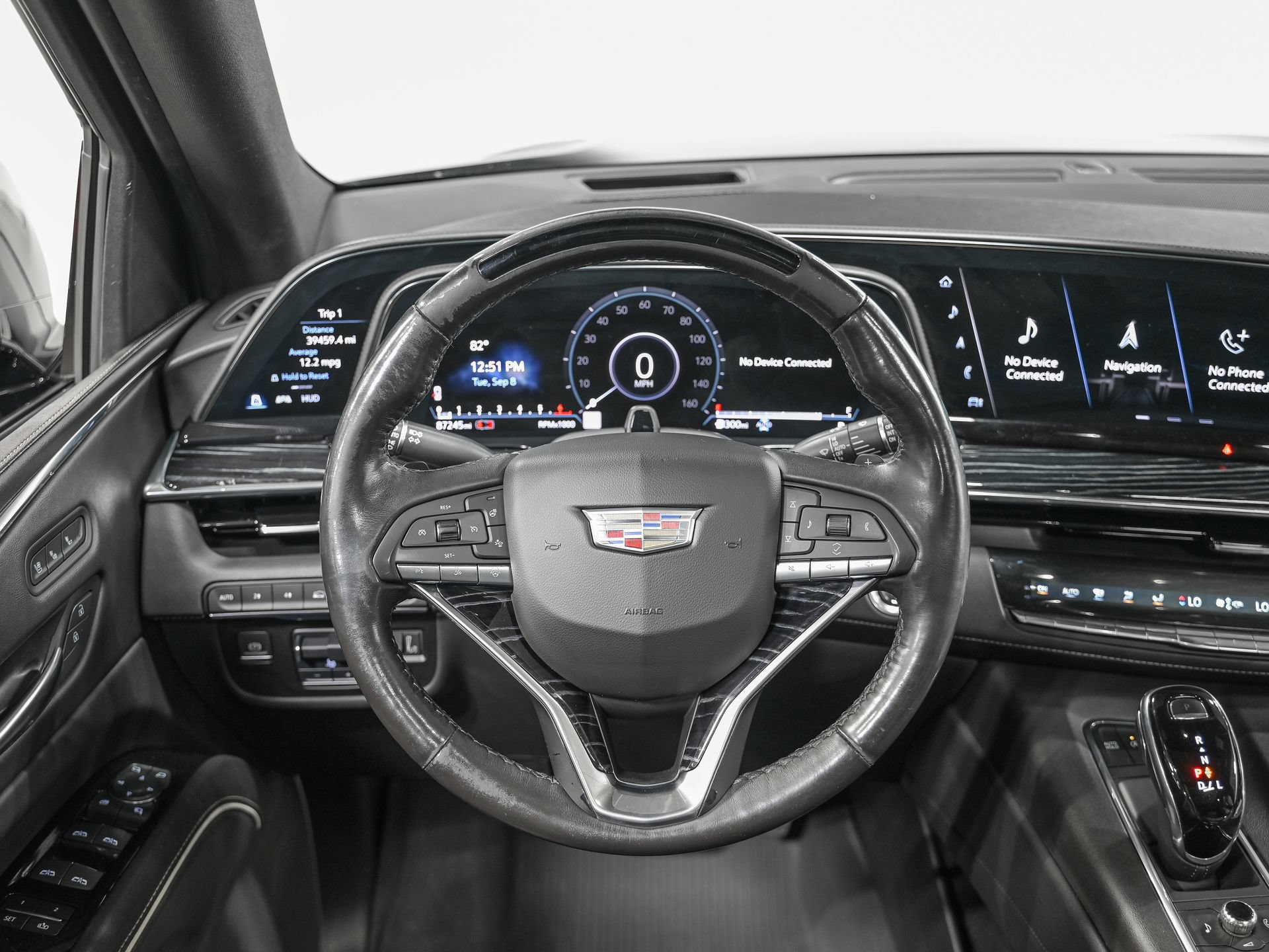 Used 2021 Cadillac Escalade ESV Sport w/ Driver Assist Tech Package AWD/4WD image 17