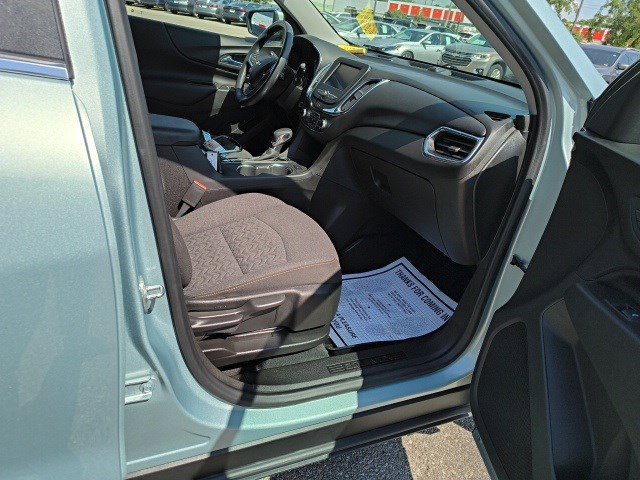 Used 2022 Chevrolet Equinox LT image 18
