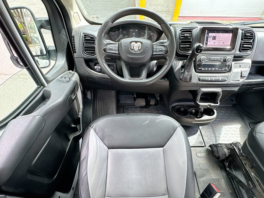 Used 2025 RAM ProMaster 2500 w/ Convenience Group FWD image 19