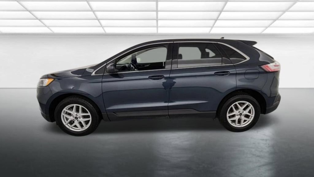 Used 2023 Ford Edge SEL w/ Convenience Package image 6