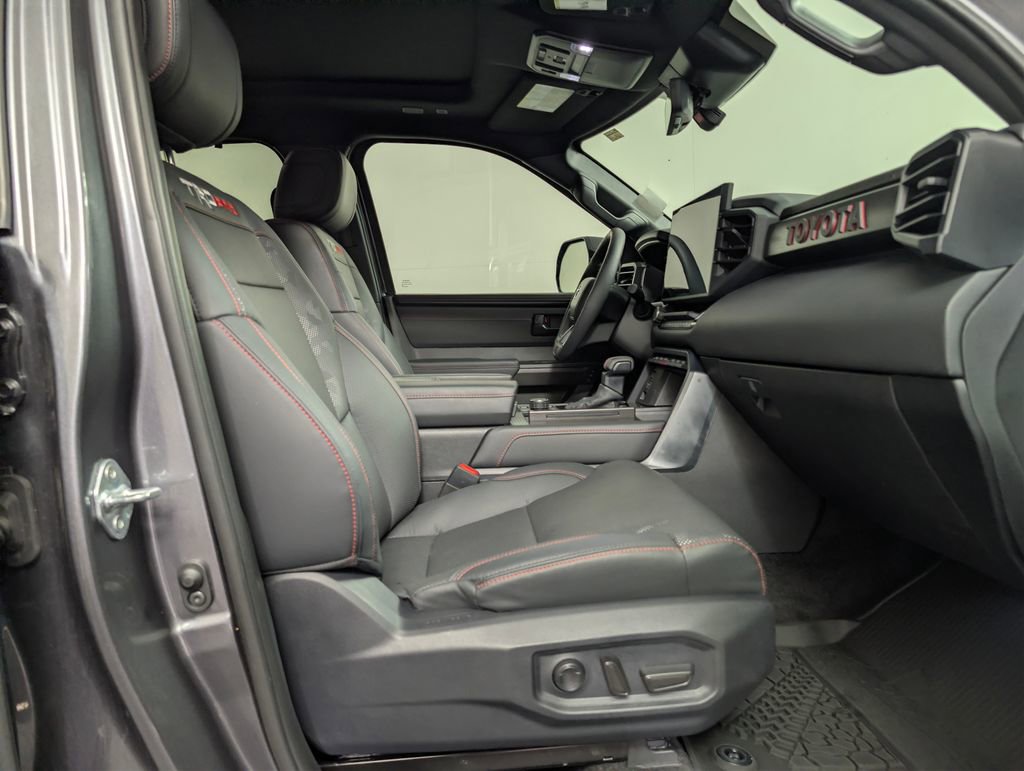 Used 2025 Toyota Sequoia TRD Pro AWD/4WD image 11