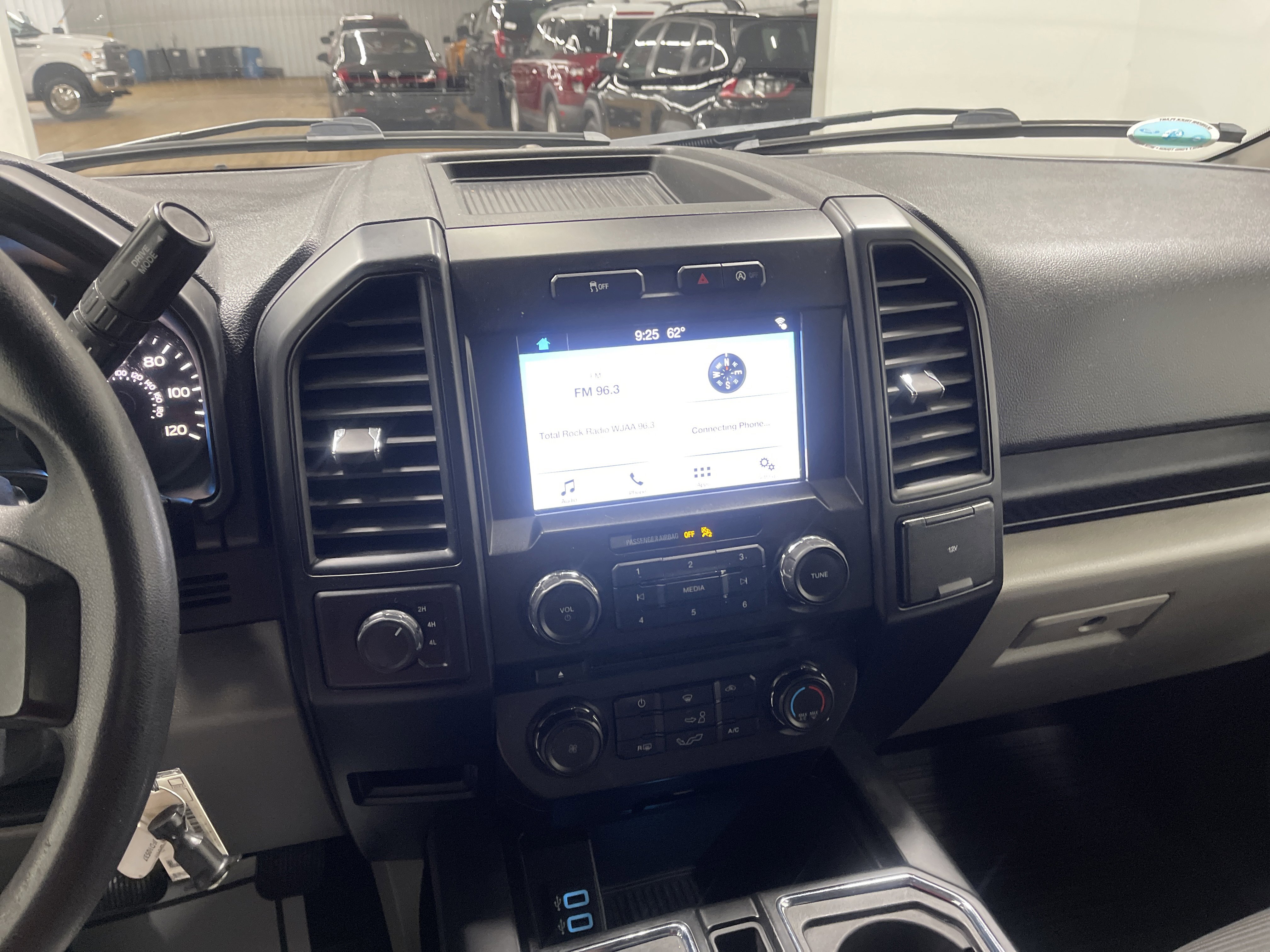 Used 2018 Ford F150 XL w/ Equipment Group 101A Mid AWD/4WD image 29