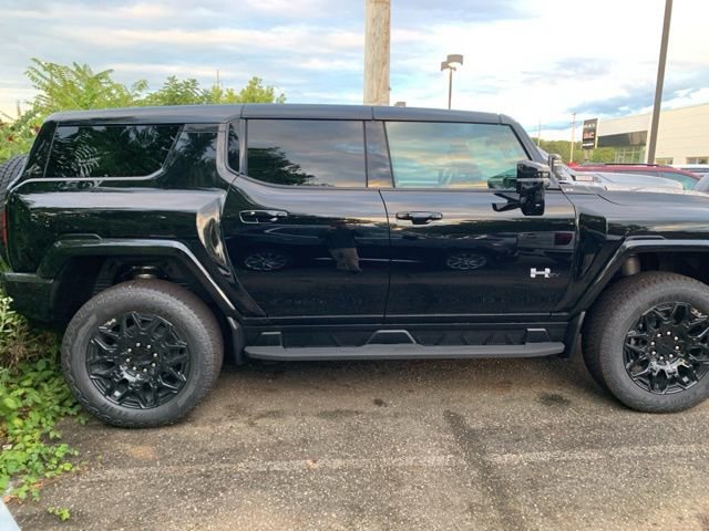 New 2026 GMC Hummer EV SUV image 23