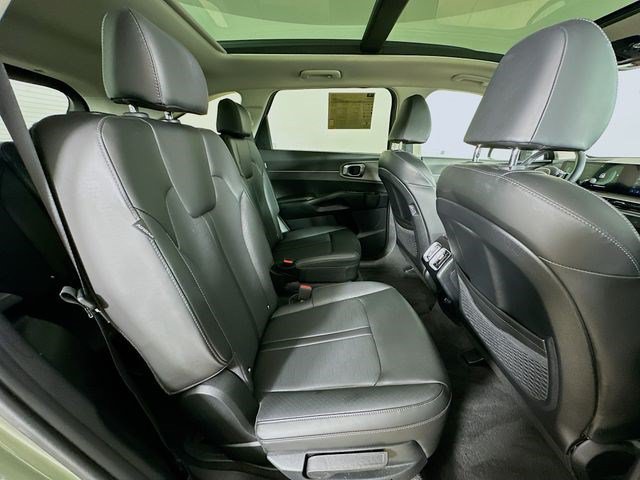 Used 2025 Kia Sorento X-Line EX AWD/4WD image 42