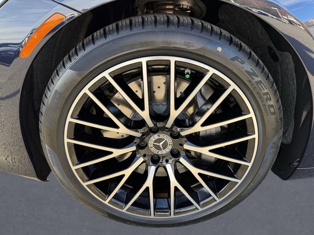 New 2026 Mercedes-Benz S 580 4MATIC Sedan image 8